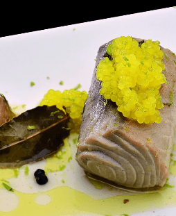 Filetti di tonno con perle di yuzu
