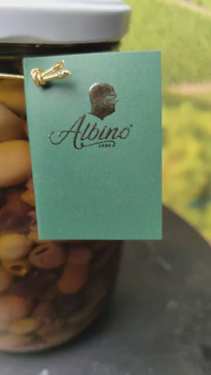 Olive Taggiasche Liguri Denocciolate in Olio Extra Vergine di Oliva - Selezione di Albino 1939 (Gourmet) 950g.