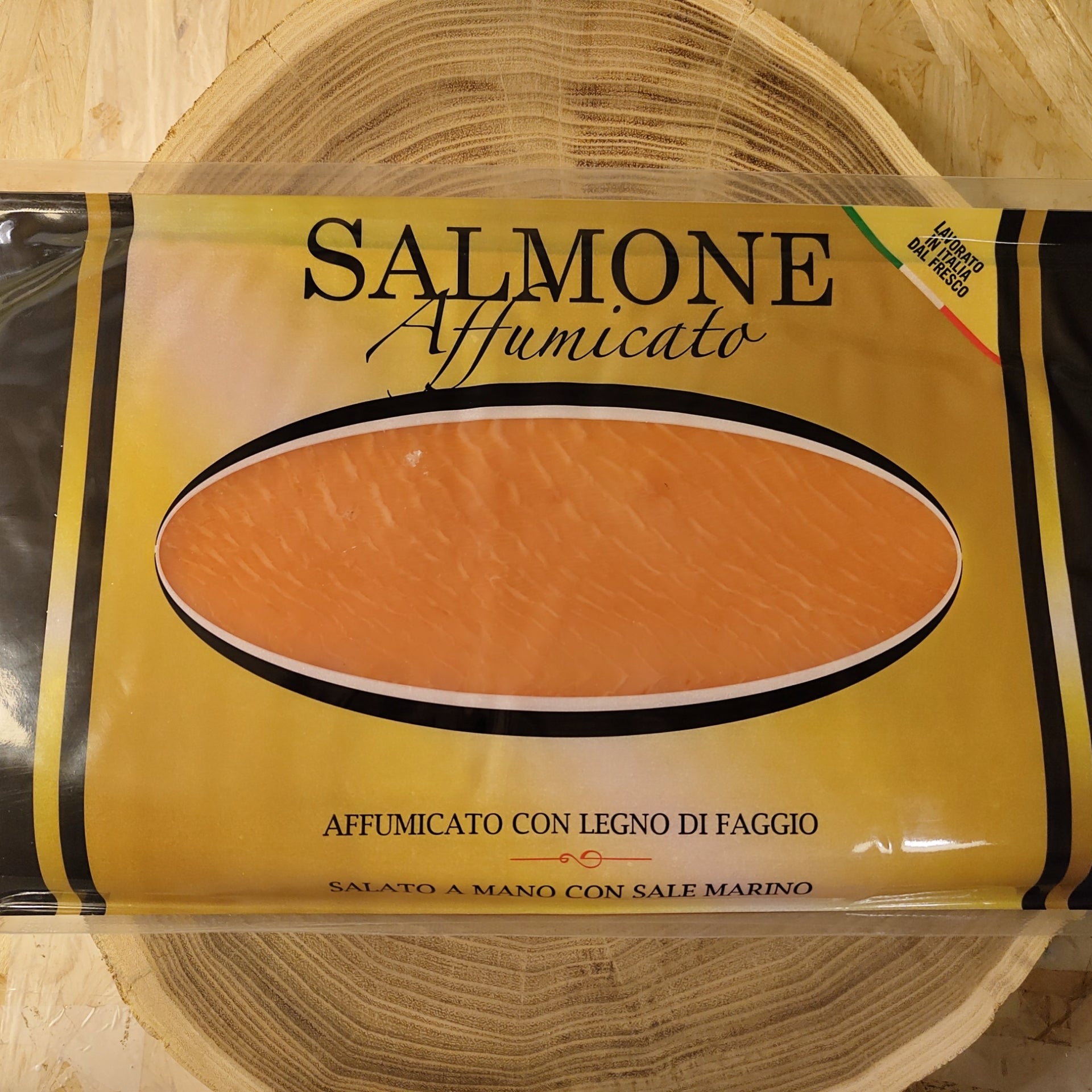 Salmone affumicato senza pelle delle Isole Faroe preaffettato (in scadenza 10/02/2023)