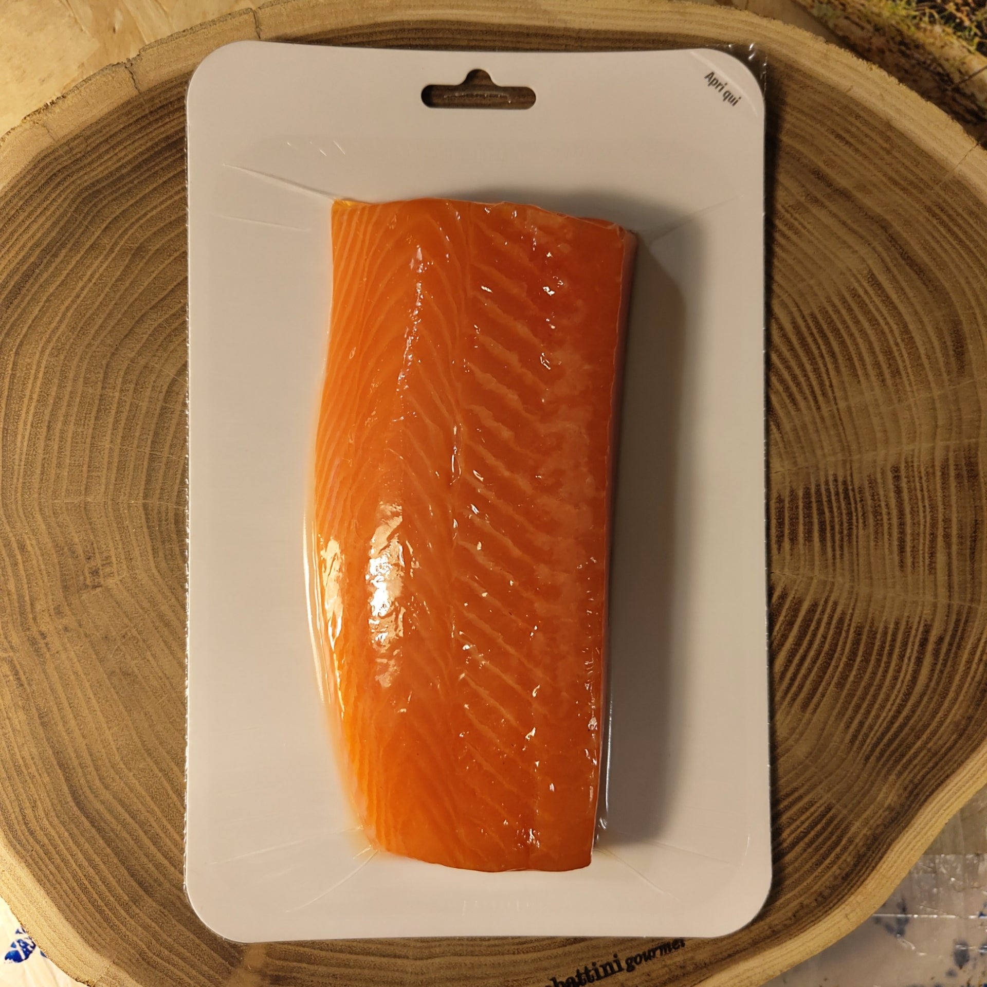 Cuore di Salmone Affumicato delle Isole Faroe (scadenza 02/07/2023)