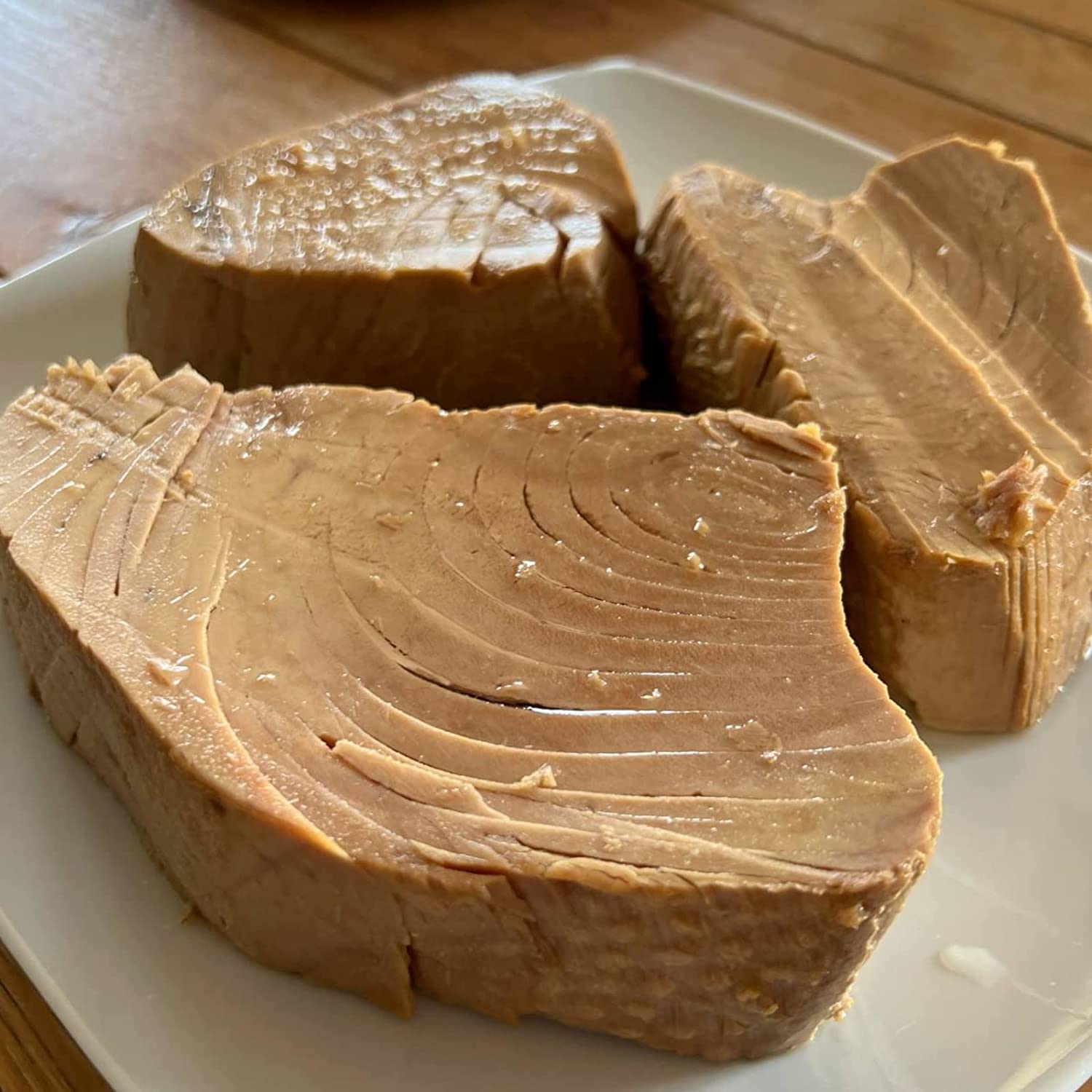 Filetti di tonno Pinna Gialla all'olio di oliva 1,9 Kg lavorazione artigianale di Sarda affumicati.