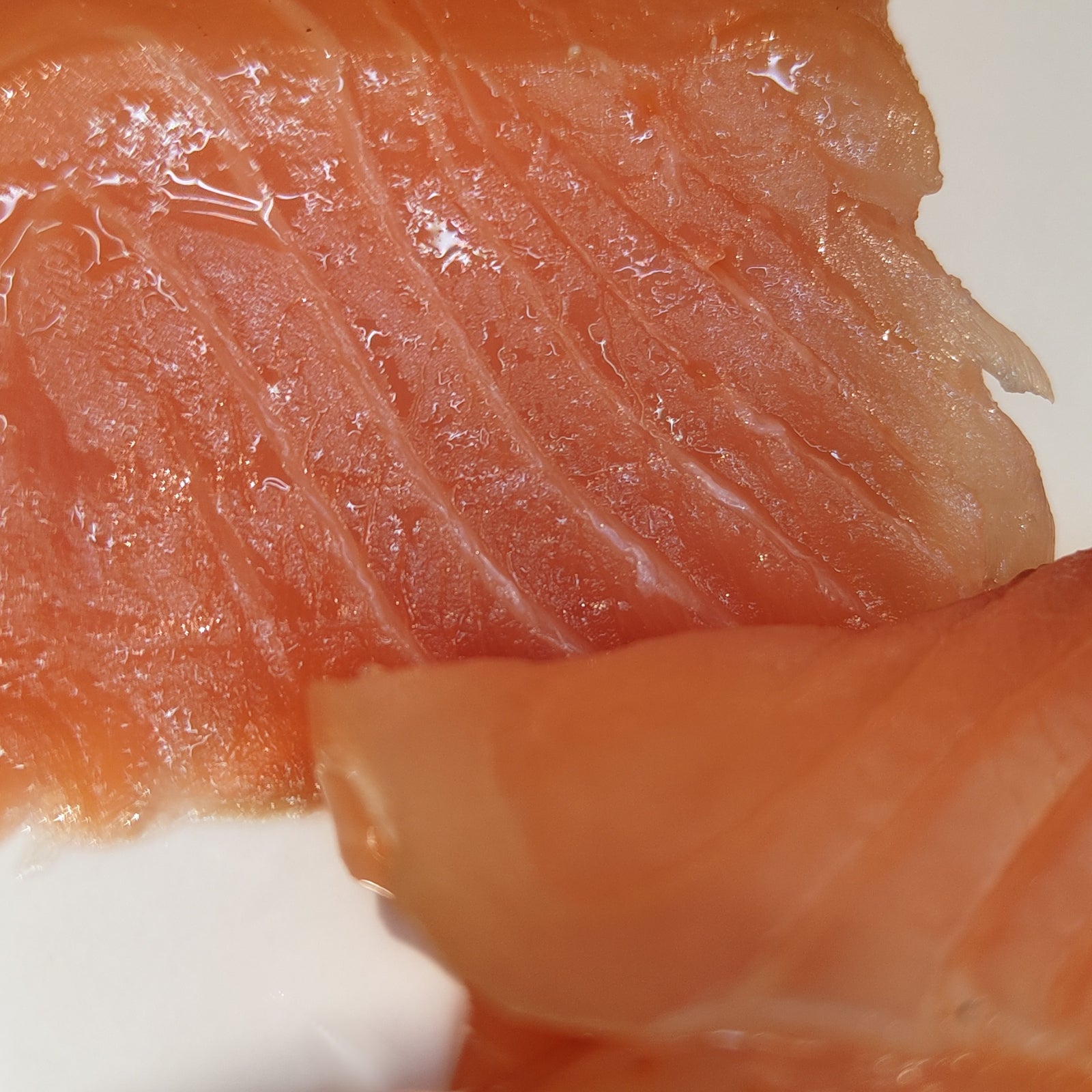 Cuore di Salmone Affumicato delle Isole Faroe (scadenza 02/07/2023)